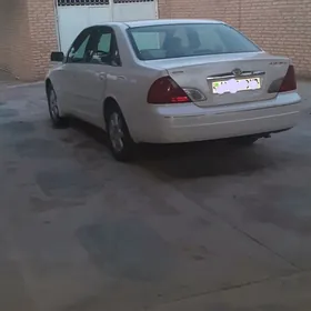 Toyota Avalon 2000