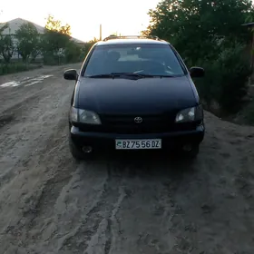Toyota Sienna 2000