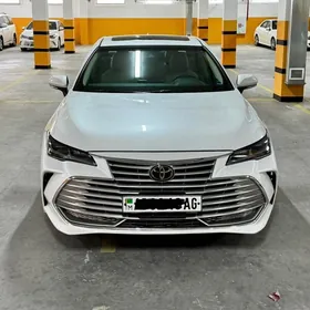 Toyota Avalon 2019
