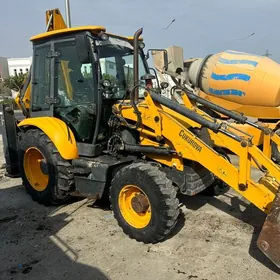 JCB 4CX ECO 2013