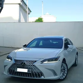 Lexus ES 350 2019
