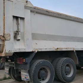Mercedes-Benz ACTROS 3331 2009