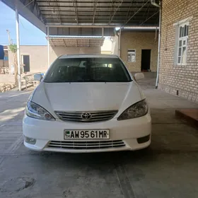 Toyota Camry 2005