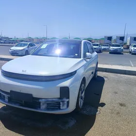 LiXiang L7 2025