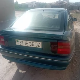 Opel Vectra 1998