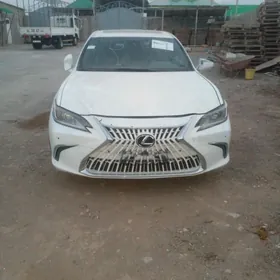 Lexus ES 350 2022