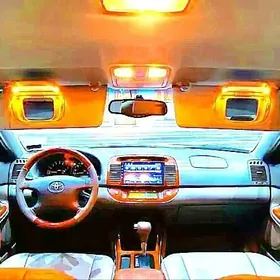 Toyota Camry 2004