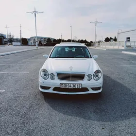 Mercedes-Benz E320 2003