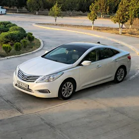 Hyundai Grandeur 2012