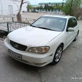 Infiniti I30 2000