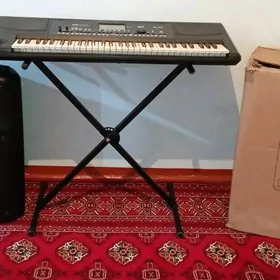 YAMAHA KORG ROLAND