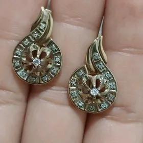 gyzyl gulakhalka