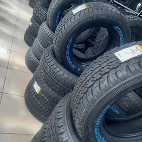 Dunlop 275.65 r17 teker
