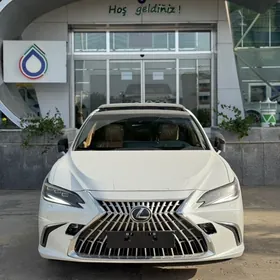 Lexus ES 350 2025