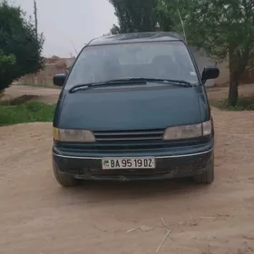 Toyota Previa 1993