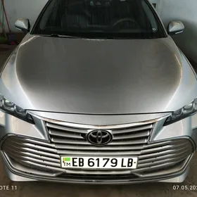 Toyota Avalon 2019