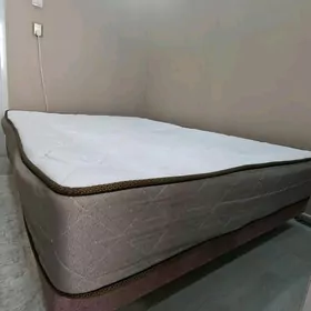 кровать spalny
