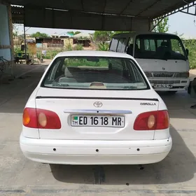 Toyota Corolla 1998
