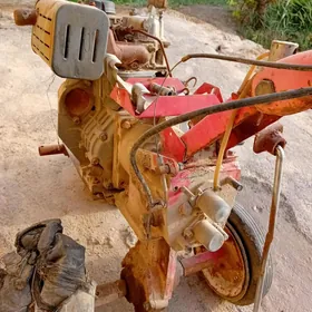 mini traktor