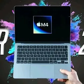 MacBook Air 15 / M4 / 16GB RAM