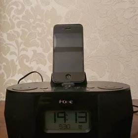 iPhone 4