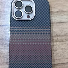 iPhone 16 pro desert renk