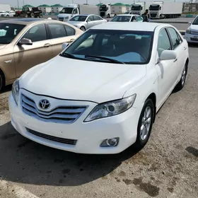 Toyota Camry 2010