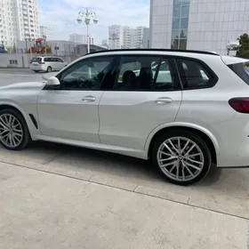 BMW X5 2021