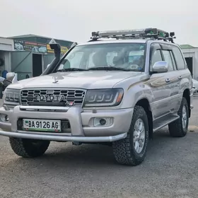 Toyota Land Cruiser 2004