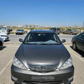 Toyota Camry 2003