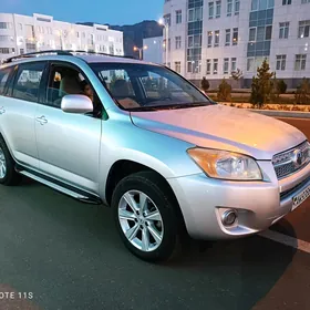 Toyota RAV4 2011