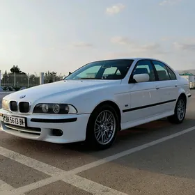 BMW E39 2001