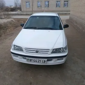 Toyota Corona 1996