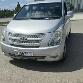 Hyundai H-1 2009