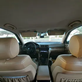BMW E39 1999
