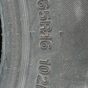 tigir 215 65 16