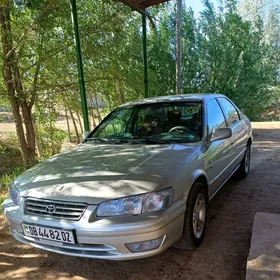 Toyota Camry 1998