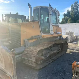 Liebherr L-series 2010