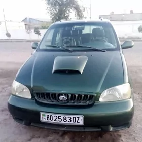 Kia Carnival 2001