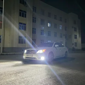 Toyota Avalon 2011
