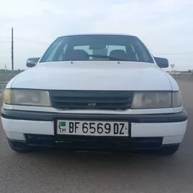 Opel Vectra 1989