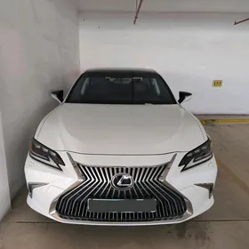 Lexus ES 350 2020