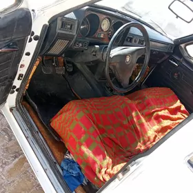 Gaz 24 1982