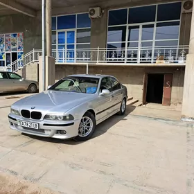 BMW 530 2003
