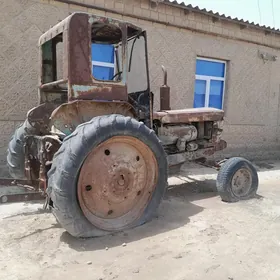 MTZ T-28 1995