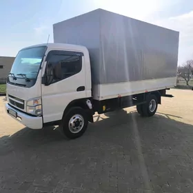 Mitsubishi Canter 2010