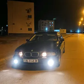BMW 528 1999