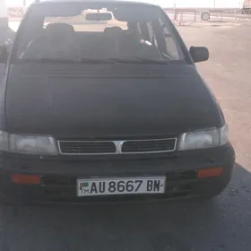 Mitsubishi Chariot 1994