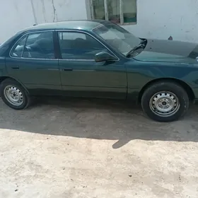 Toyota Camry 1993