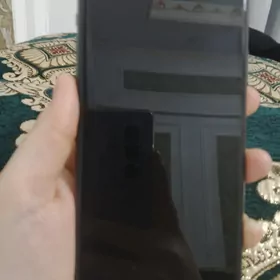 iPhone 11 ozi